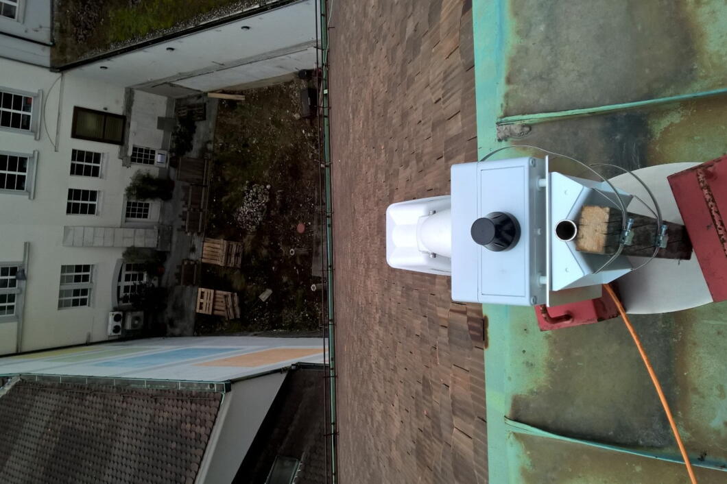 Baustellen Webcam auf Balkon